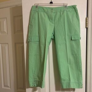 Women's Green Cropped Pants